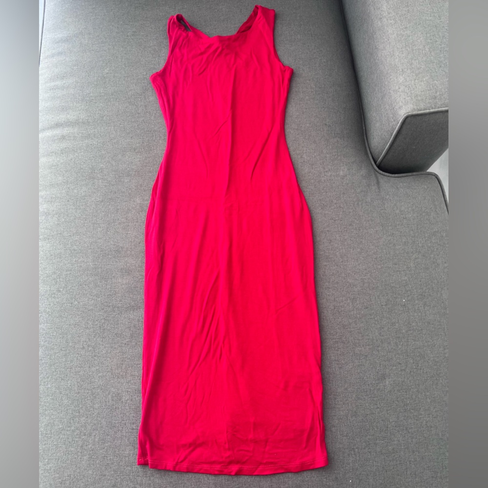 Red midi dress